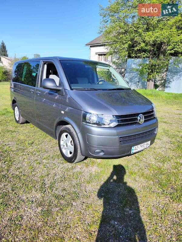 Volkswagen Multivan 2012