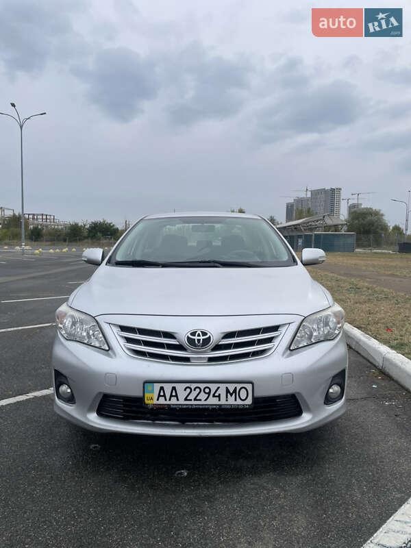 Toyota Corolla 2012
