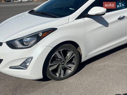 Hyundai Elantra 2014
