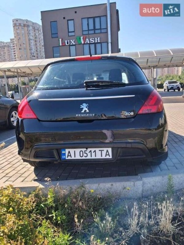 Peugeot 308 2011