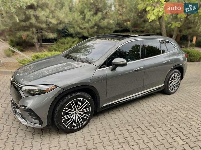 Mercedes-Benz EQS SUV 2023