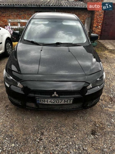 Mitsubishi Lancer 2011