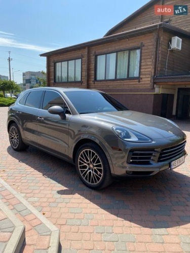 Porsche Cayenne 2019