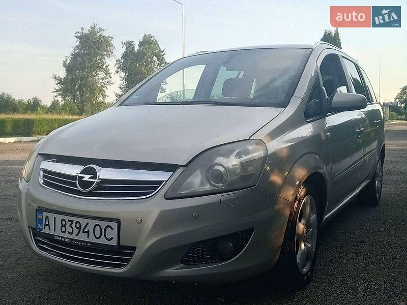 Opel Zafira 2008