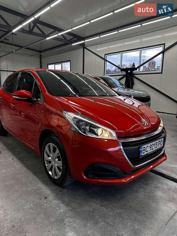 Peugeot 208 2015