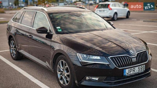 Skoda Superb 2016