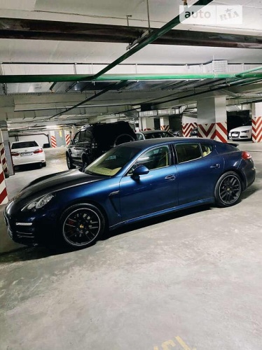 Porsche Panamera 2013