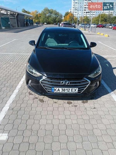 Hyundai Elantra 2017