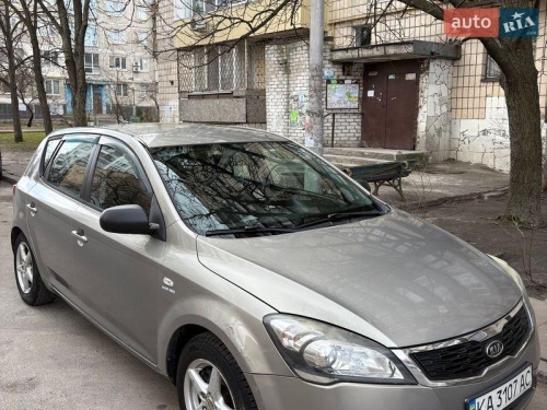 Kia Ceed 2010