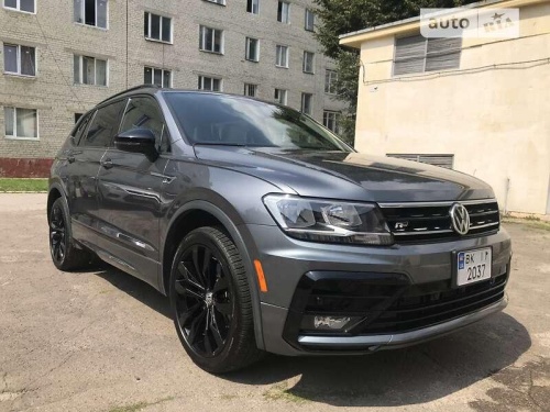 Volkswagen Tiguan 2021