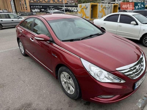 Hyundai Sonata 2011