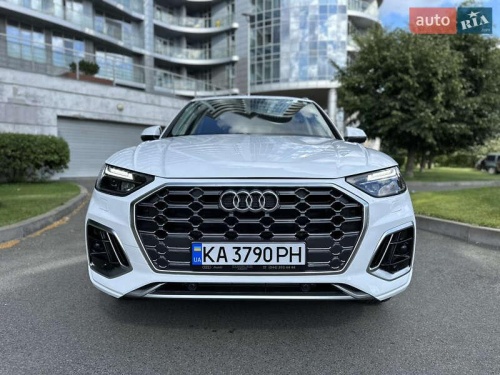 Audi Q5 2021
