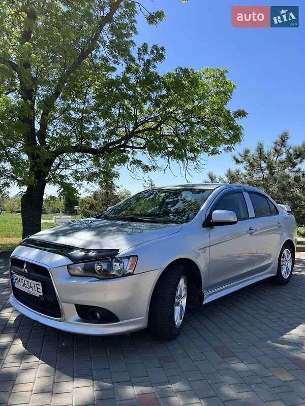 Mitsubishi Lancer 2011
