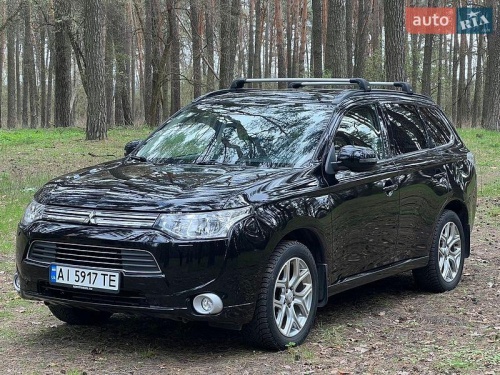 Mitsubishi Outlander 2013