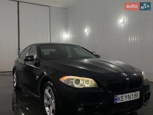 BMW 5 Series 2011