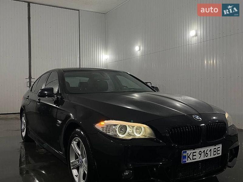 BMW 5 Series 2011