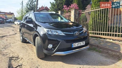 Toyota RAV4 2014