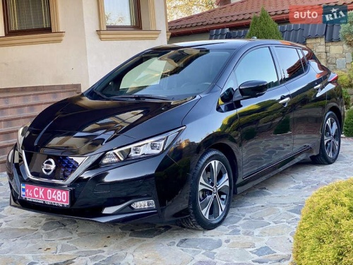 Nissan Leaf 2021