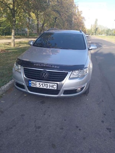 Volkswagen Passat 2010