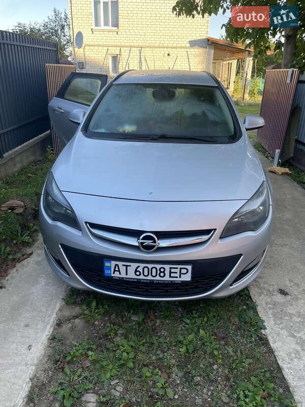 Opel Astra 2013
