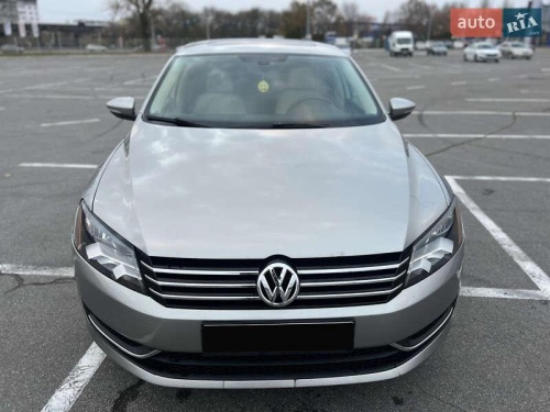 Volkswagen Passat 2012