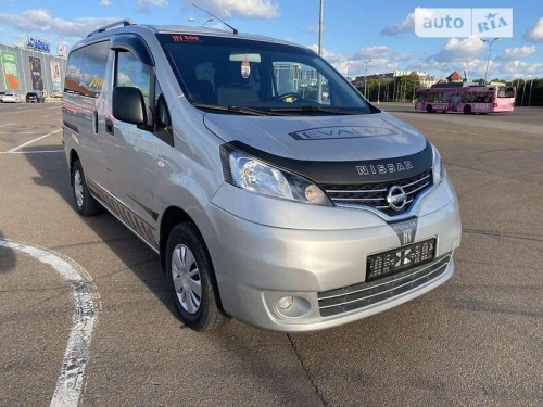 Nissan NV200 2015