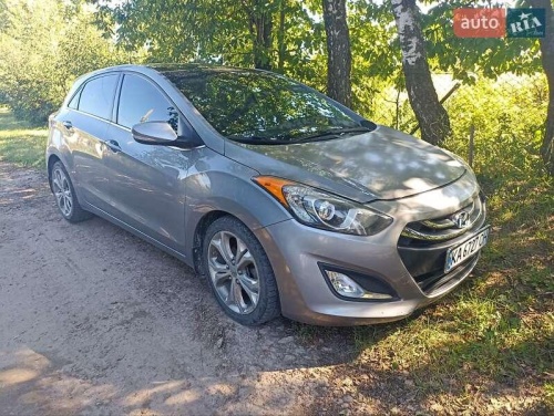 Hyundai Elantra 2013