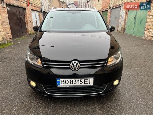 Volkswagen Touran 2012