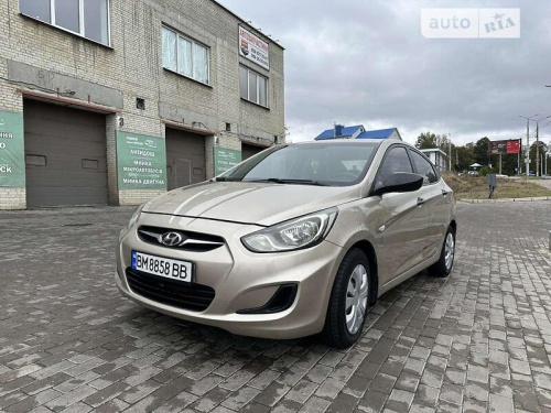 Hyundai Accent 2011
