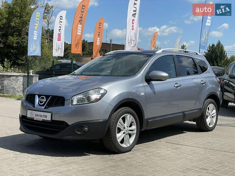 Nissan Qashqai+2 2011