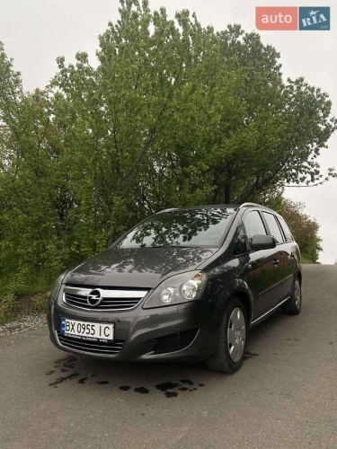 Opel Zafira 2012