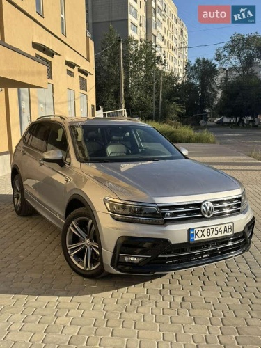 Volkswagen Tiguan 2020