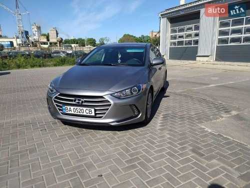 Hyundai Elantra 2017