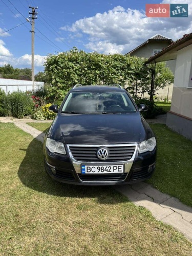 Volkswagen Passat 2010