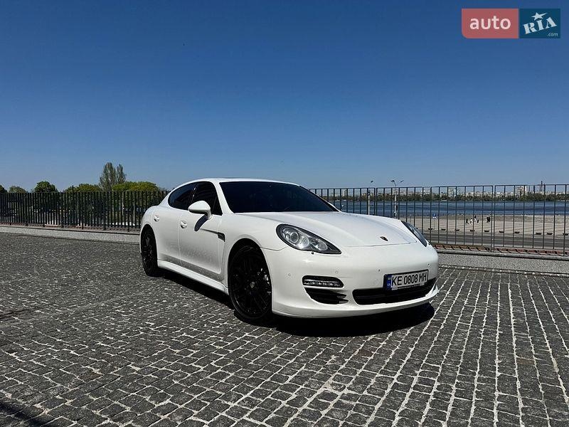 Porsche Panamera 2010
