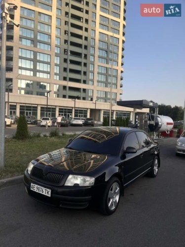 Skoda Superb 2007