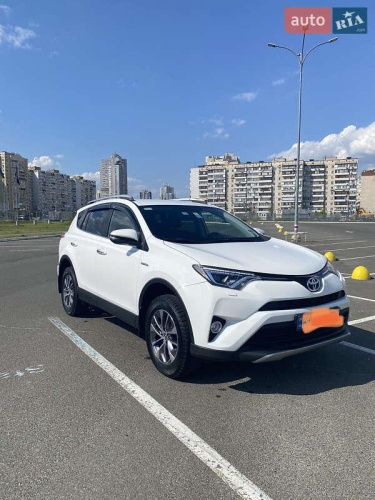 Toyota RAV4 2017