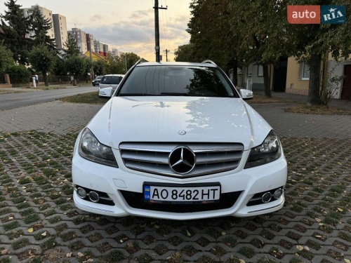 Mercedes-Benz C-Class 2012