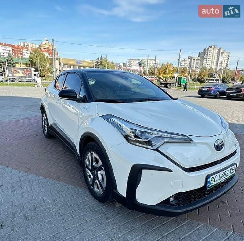 Toyota C-HR EV 2020