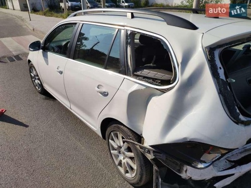 Volkswagen Golf 2011