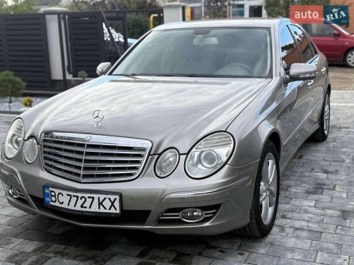 Mercedes-Benz E-Class 2008