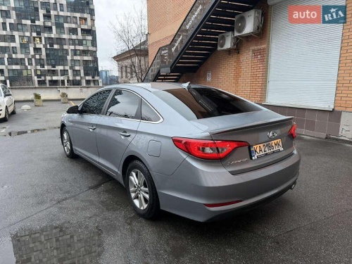 Hyundai Sonata 2017