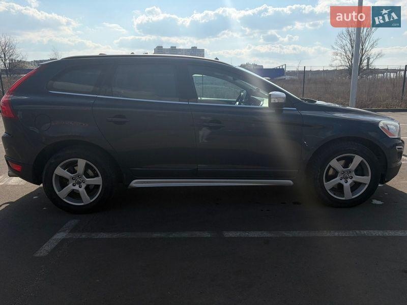 Volvo XC60 2011