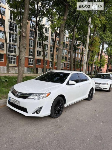 Toyota Camry 2013