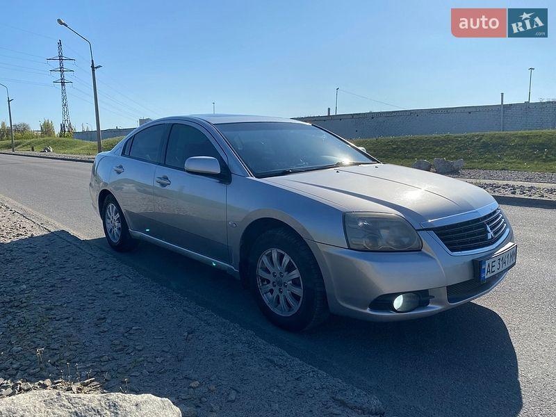 Mitsubishi Galant 2009