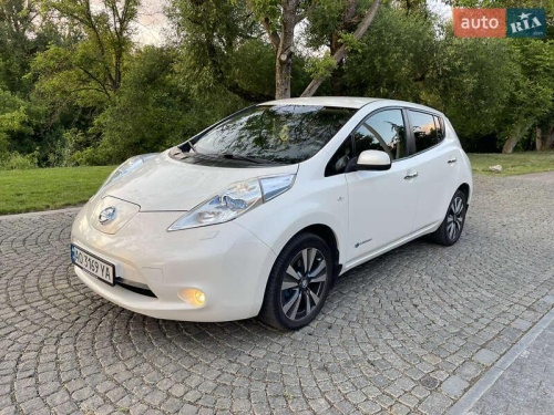 Nissan Leaf 2014
