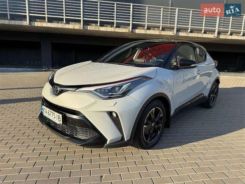 Toyota C-HR 2021