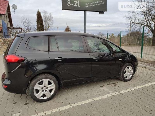 Opel Zafira 2015