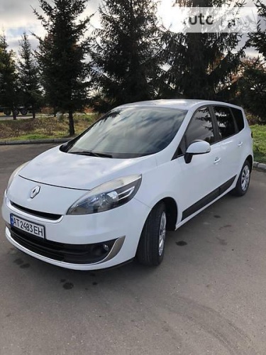 Renault Scenic 2012