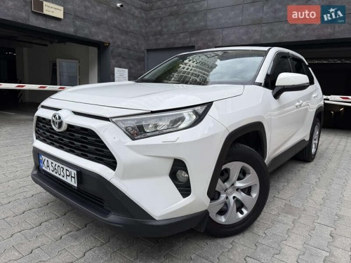 Toyota RAV4 2019